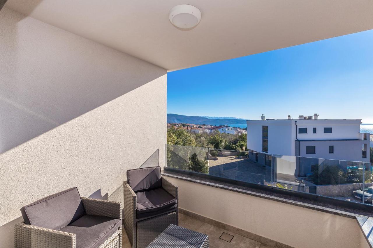 Apartments Luca Крк Экстерьер фото